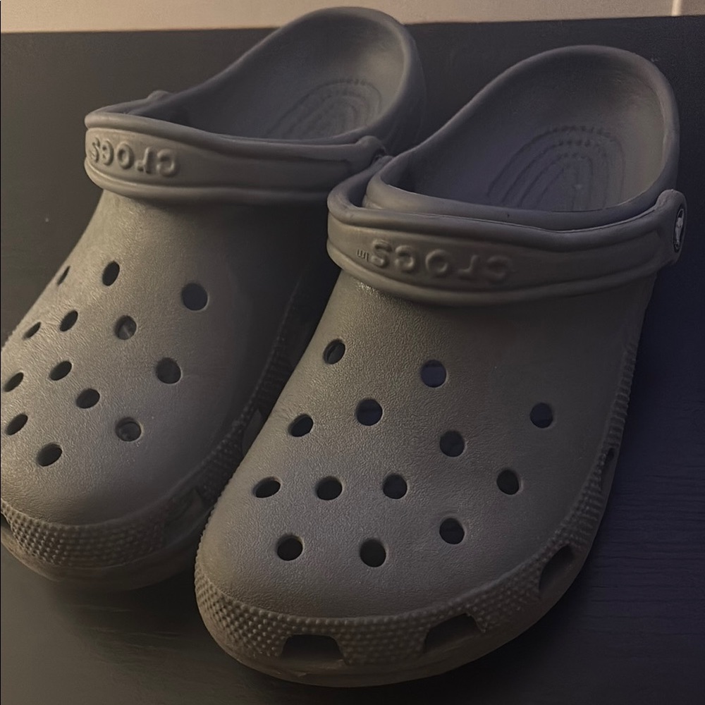 Grey Crocs Size 9 Men’s